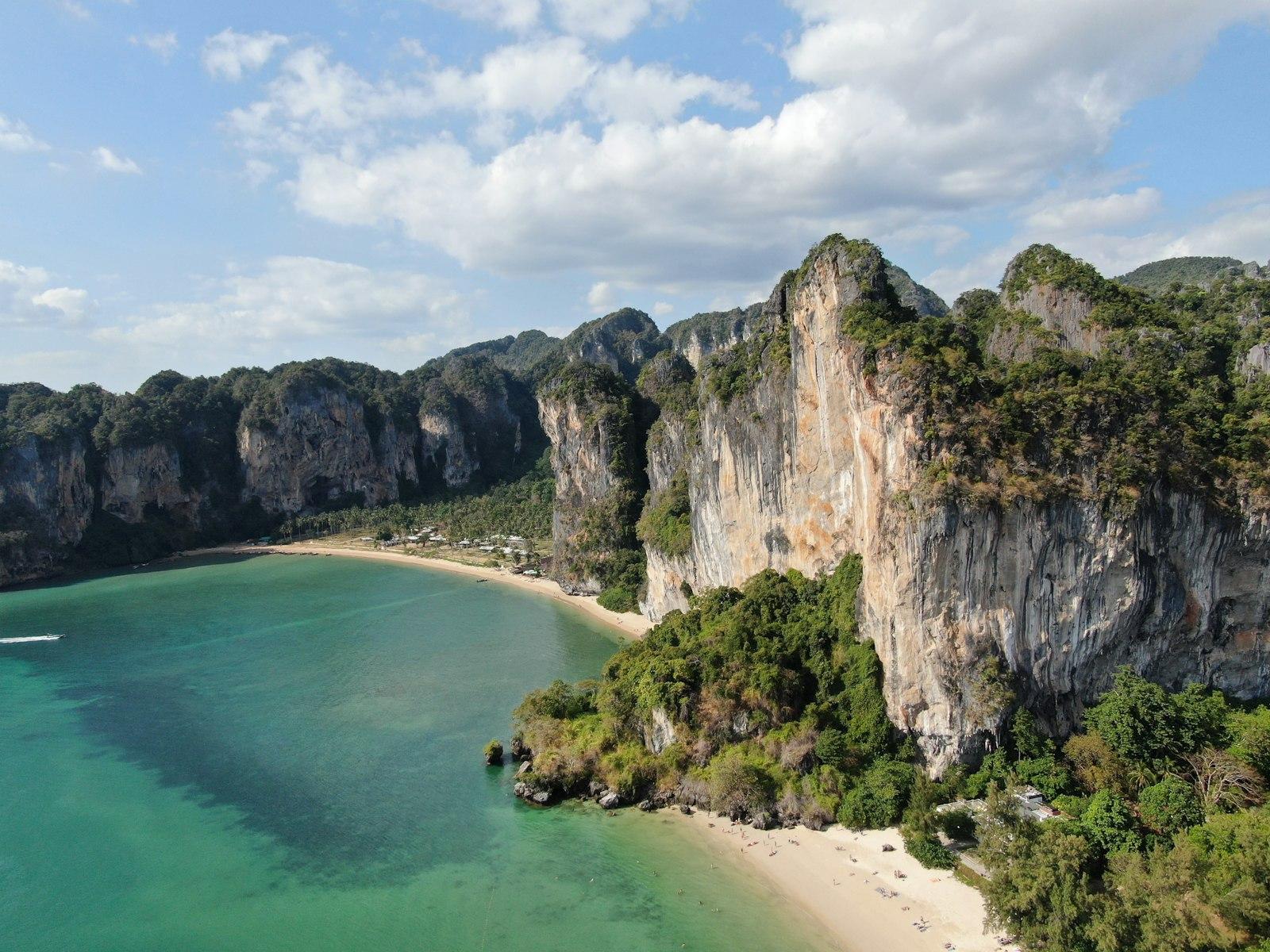 Как переехать в Таиланд 2026: Thailand LTR Visa, Elite Visa, пошаговый гайд