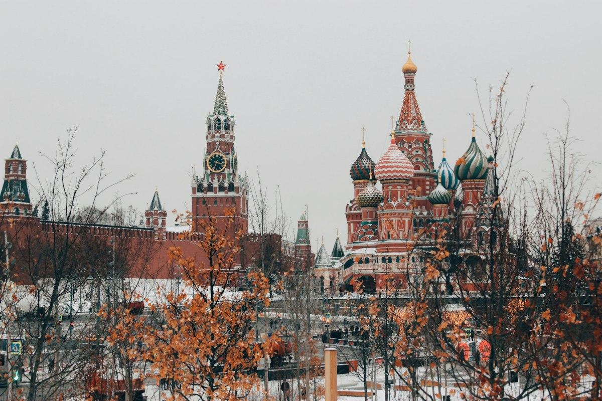 Тайвань Тайбэй переезд DN 2026: Gold Card; $600-1 200 аренда; полупроводники; нет пробок; лучший стрит-фуд