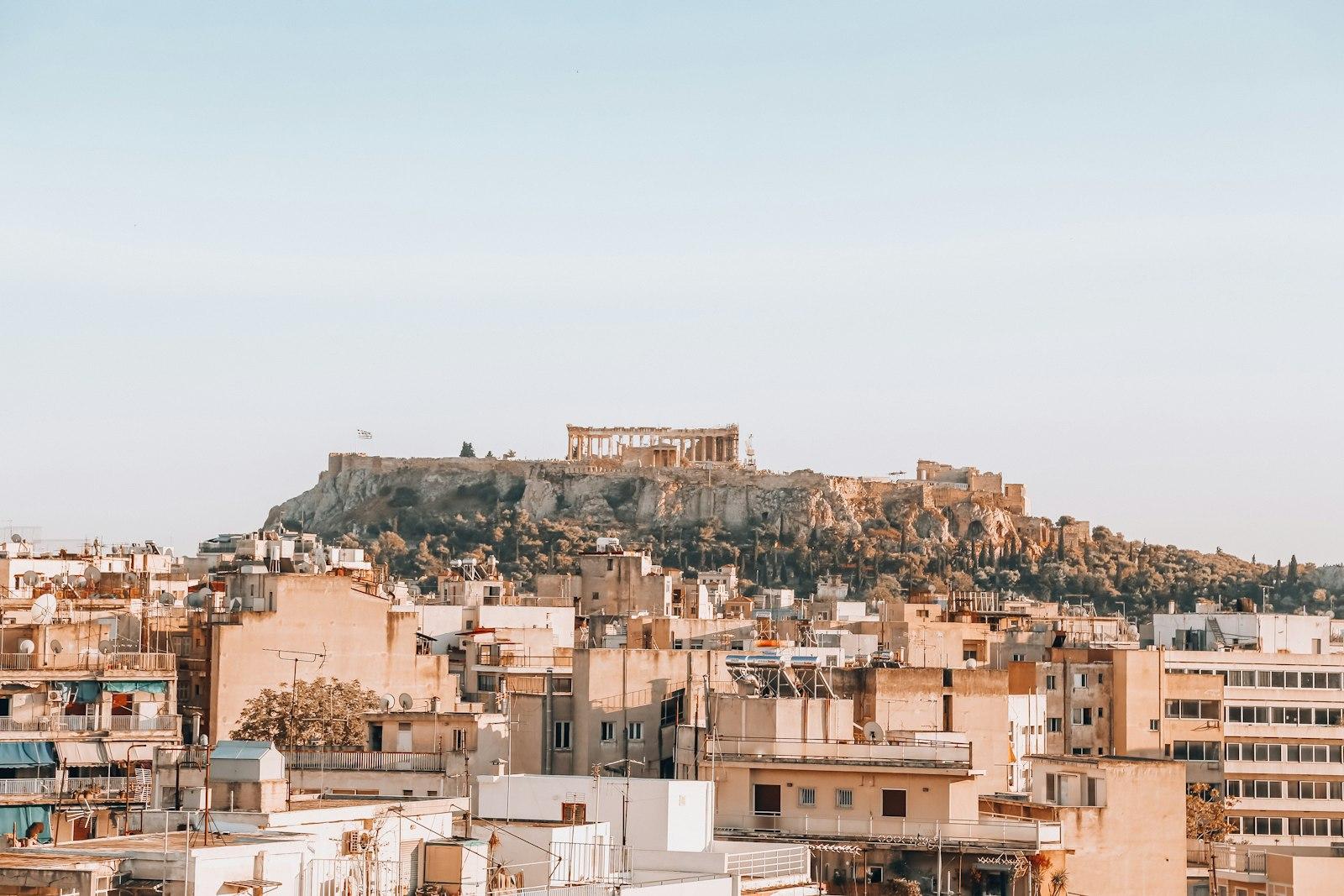 Греция в 2026 году: Digital Nomad Visa и 50% скидка на налог для IT