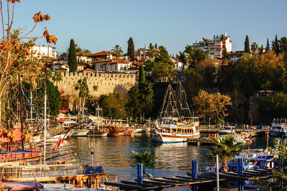 Лара